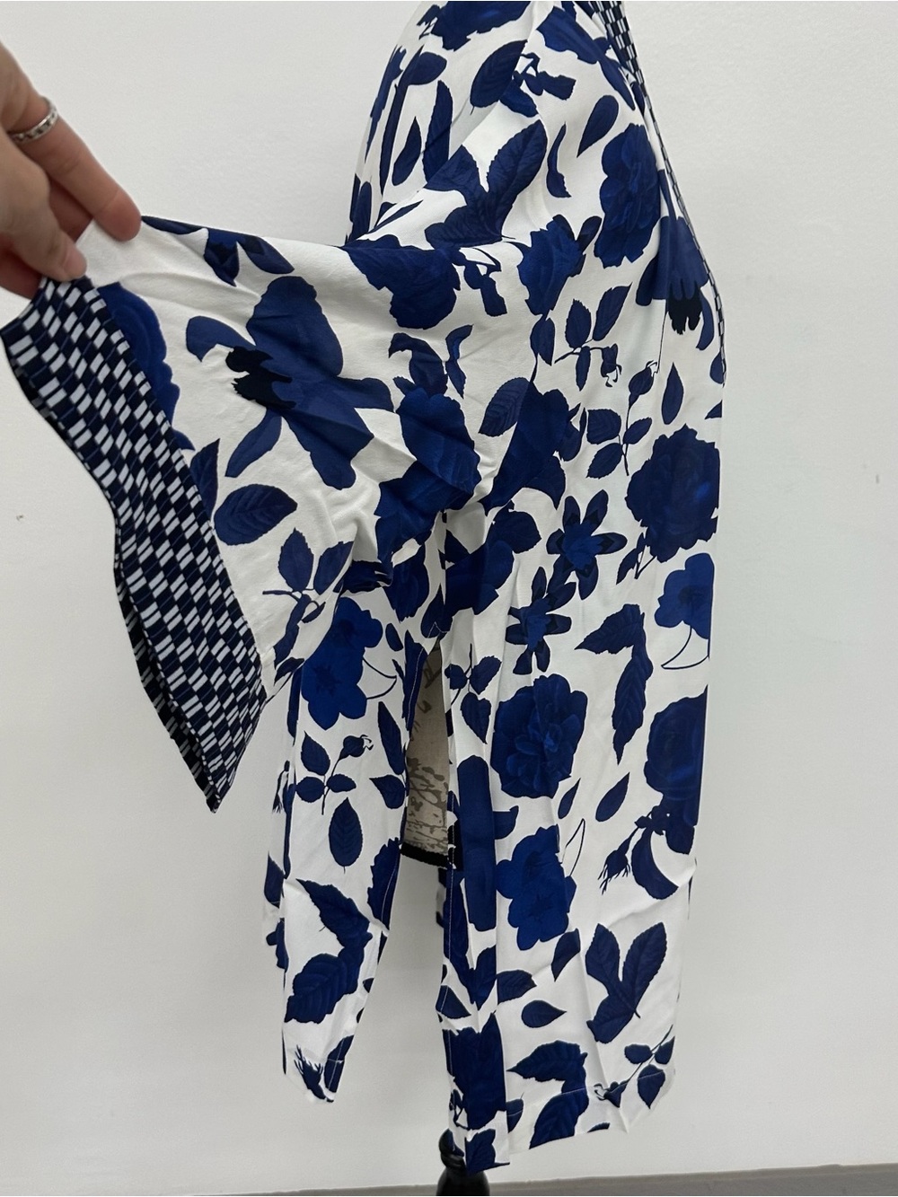 Cabi Botanical floral kimono jacket - Picture 6 of 10